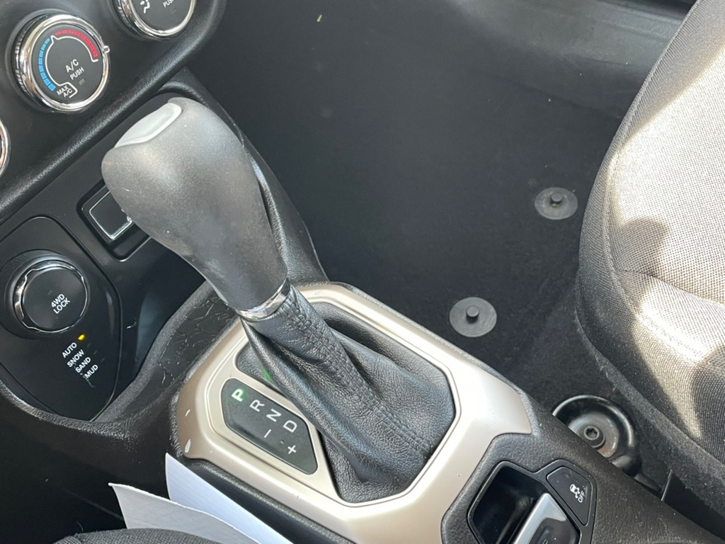 Jeep Renegade 4WD 4dr Latitude 2016