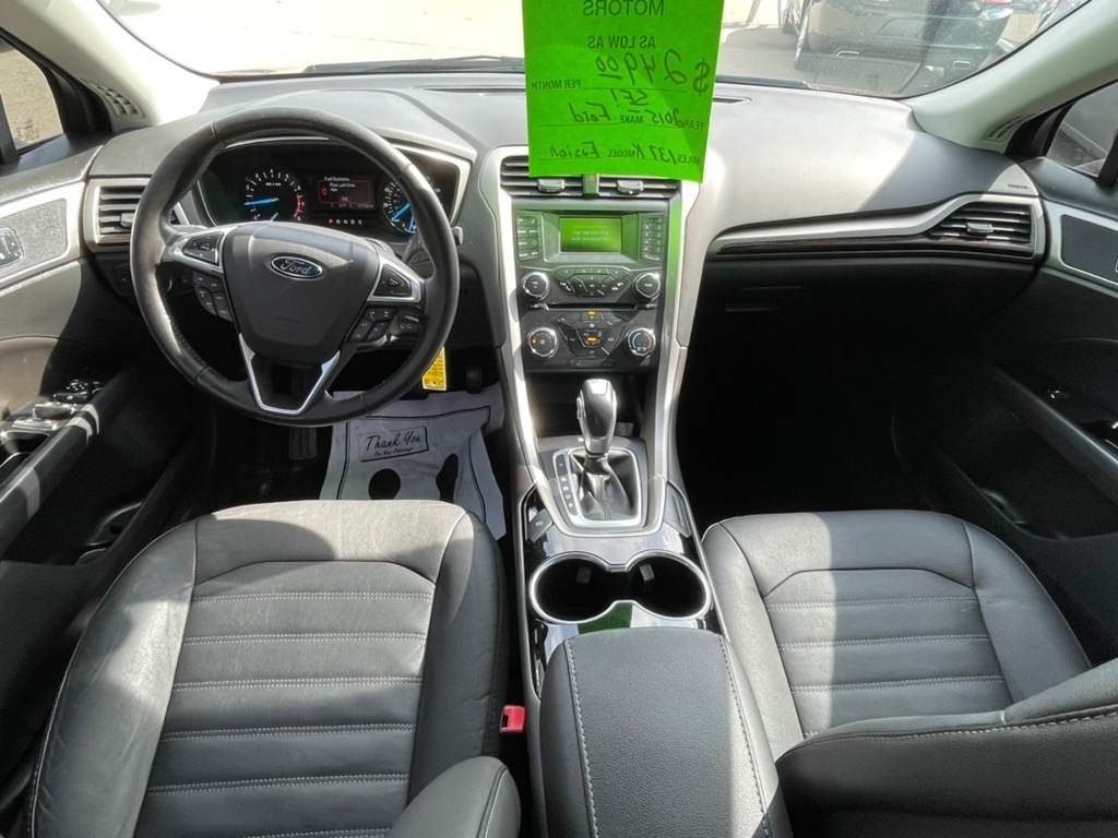 Ford Fusion 4dr Sdn SE FWD 2015