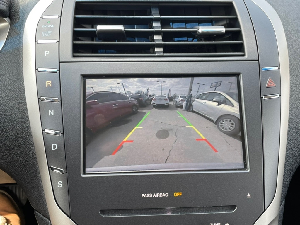 Lincoln MKZ 4dr Sdn FWD 2016