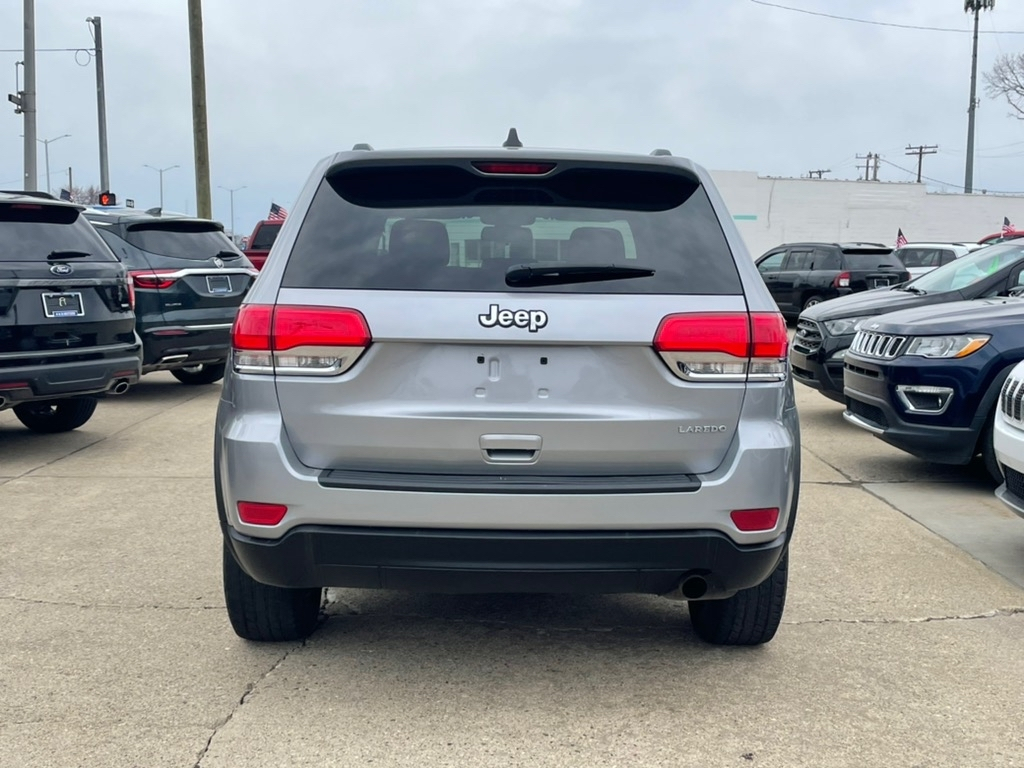 Jeep Grand Cherokee RWD 4dr Laredo 2015