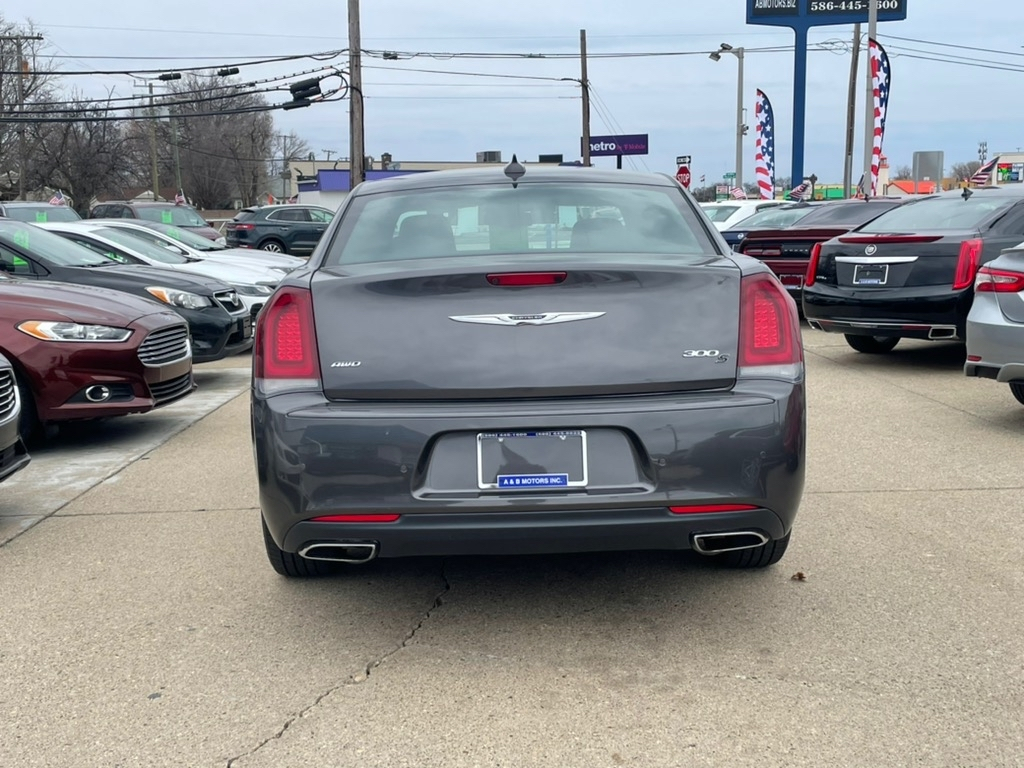 Chrysler 300 300S AWD 2018