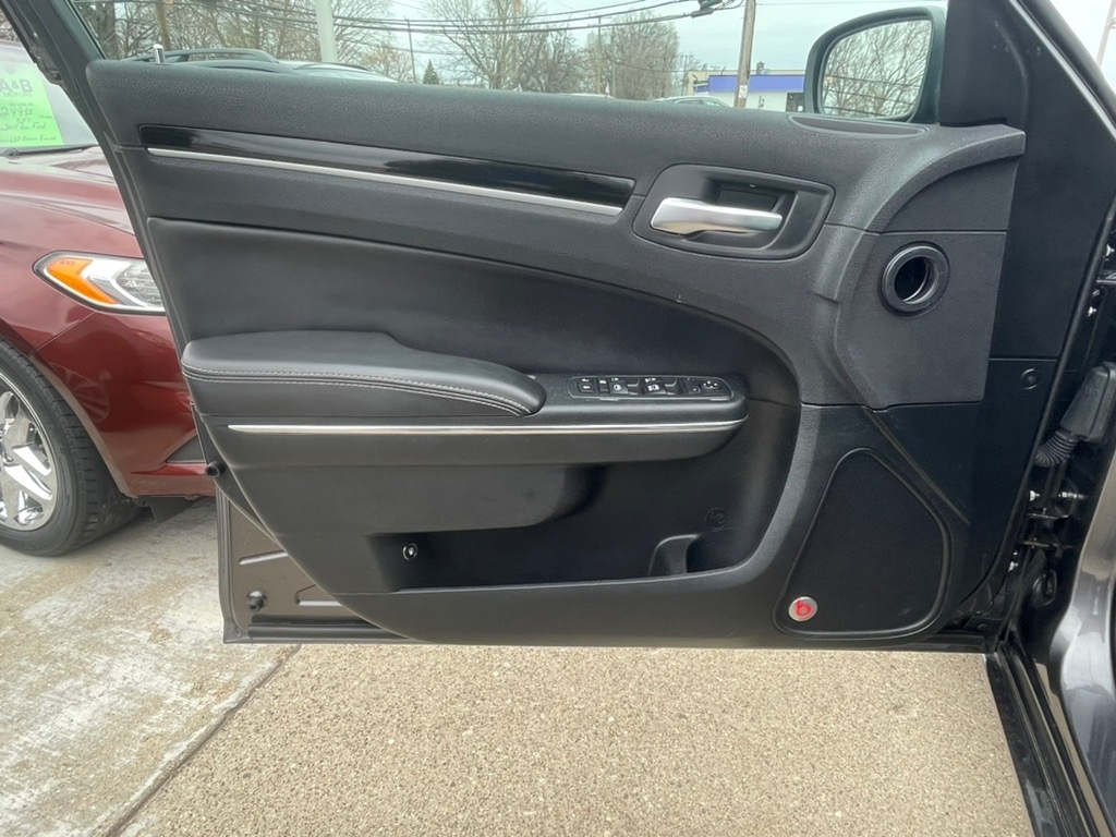 Chrysler 300 300S AWD 2018