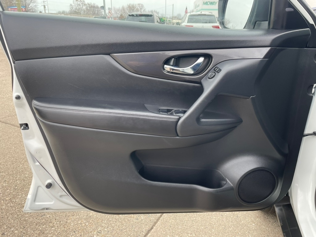 Nissan Rogue AWD SV 2020