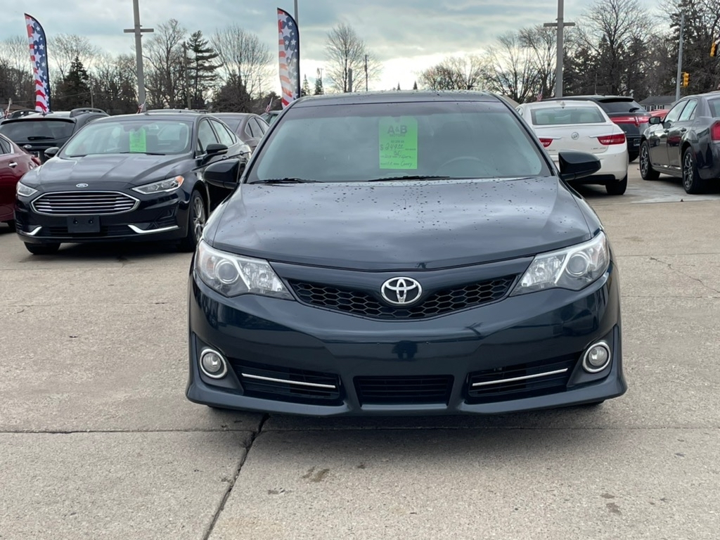 Toyota Camry 2014.5 4dr Sdn I4 Auto SE Sport (Natl) 2014