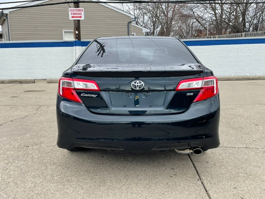 Toyota Camry 2014.5 4dr Sdn I4 Auto SE Sport (Natl) 2014