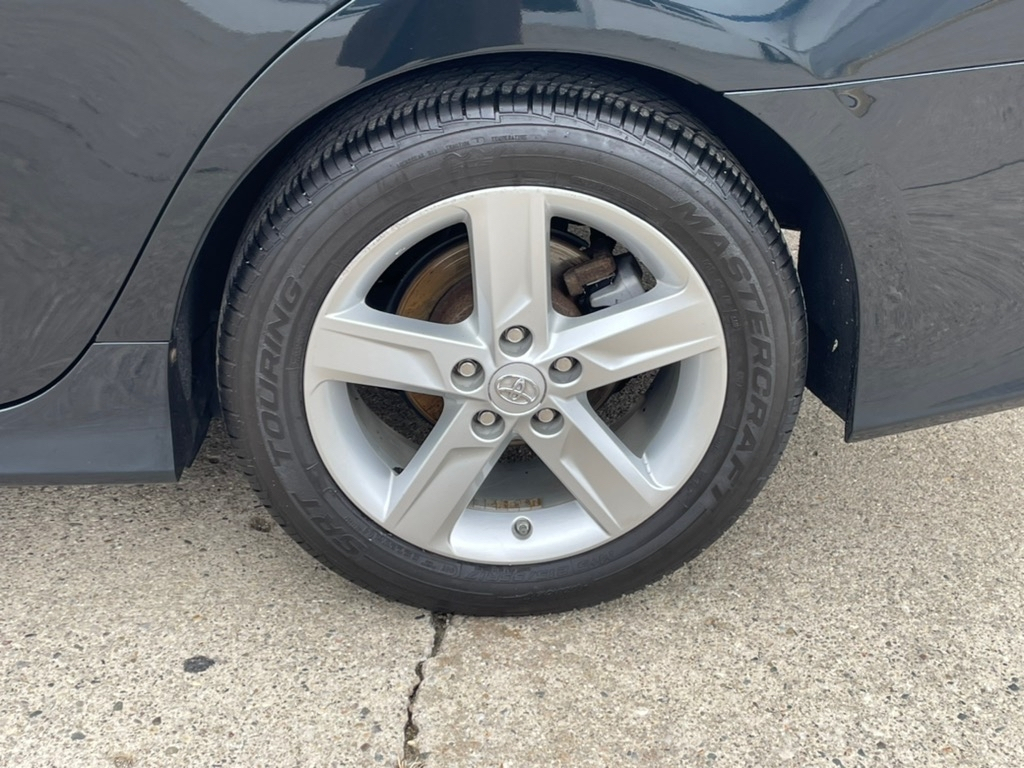 Toyota Camry 2014.5 4dr Sdn I4 Auto SE Sport (Natl) 2014