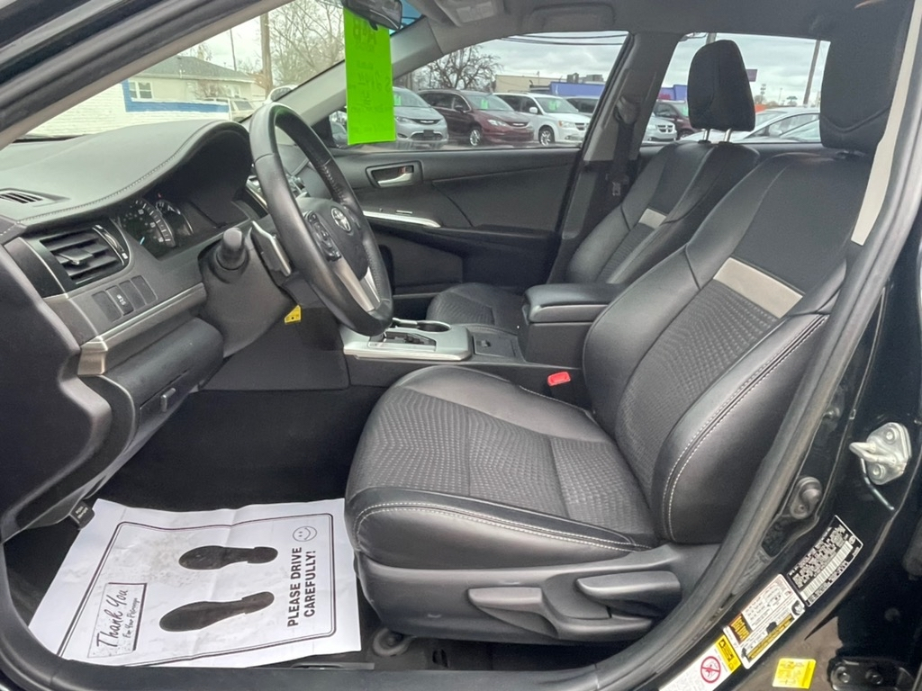 Toyota Camry 2014.5 4dr Sdn I4 Auto SE Sport (Natl) 2014