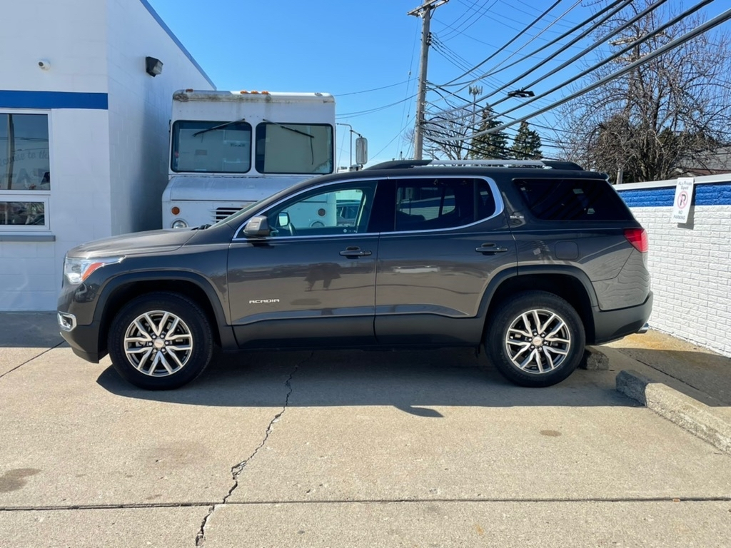 GMC Acadia FWD 4dr SLE w/SLE-2 2019