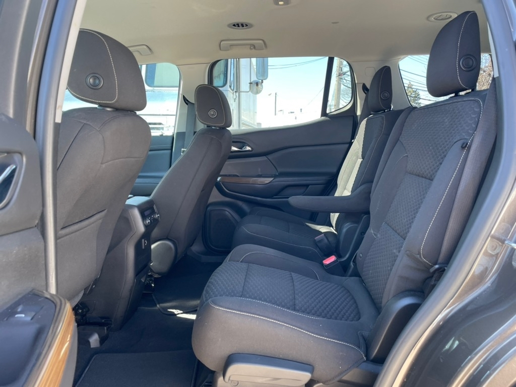 GMC Acadia FWD 4dr SLE w/SLE-2 2019