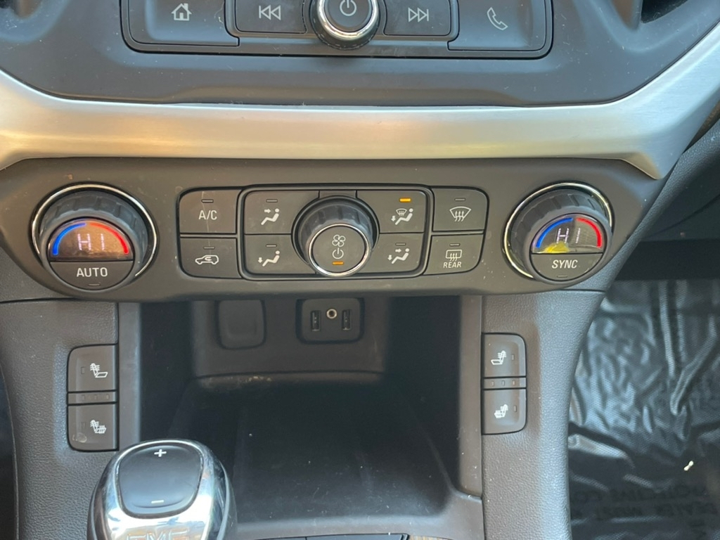 GMC Acadia FWD 4dr SLE w/SLE-2 2019