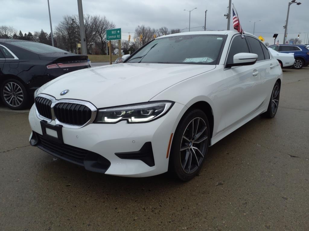 BMW 3 Series 330i xDrive Sedan North America 2020