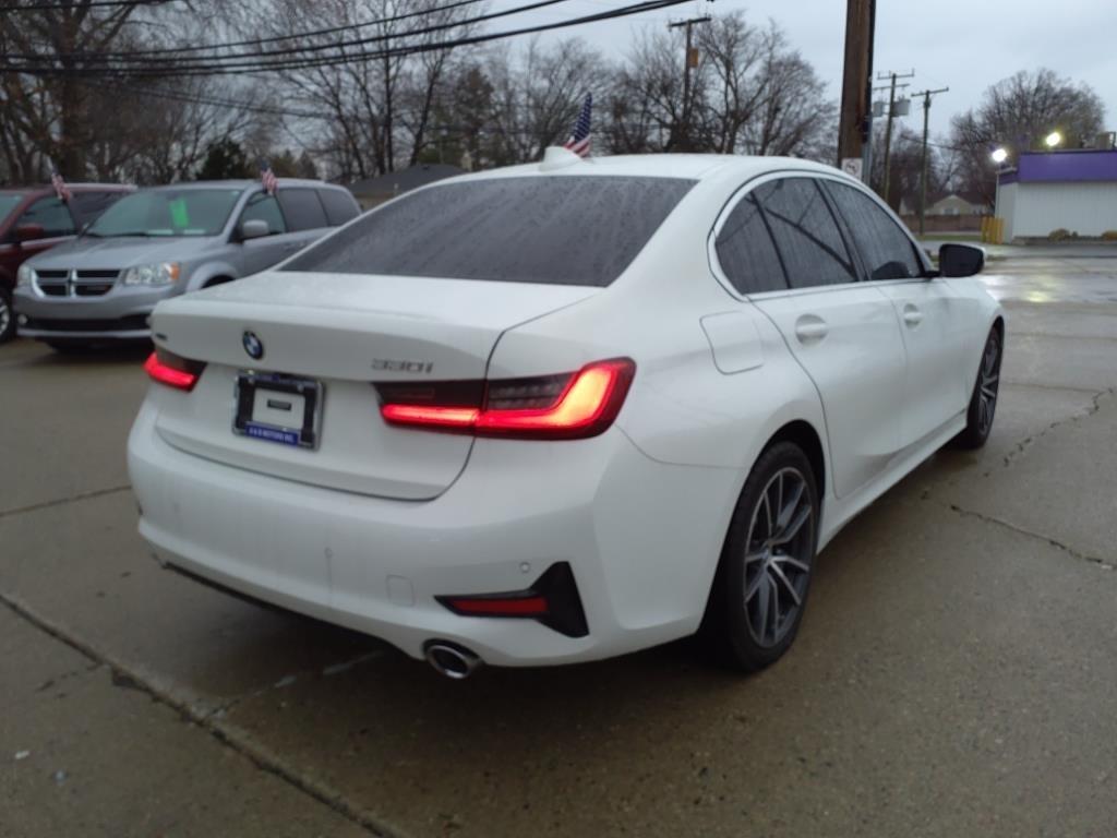 BMW 3 Series 330i xDrive Sedan North America 2020
