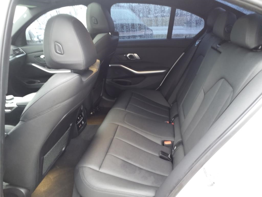 BMW 3 Series 330i xDrive Sedan North America 2020