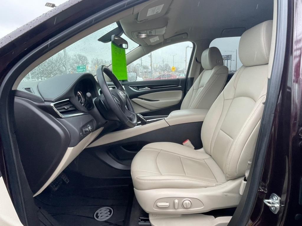 Buick Enclave FWD 4dr Essence 2019