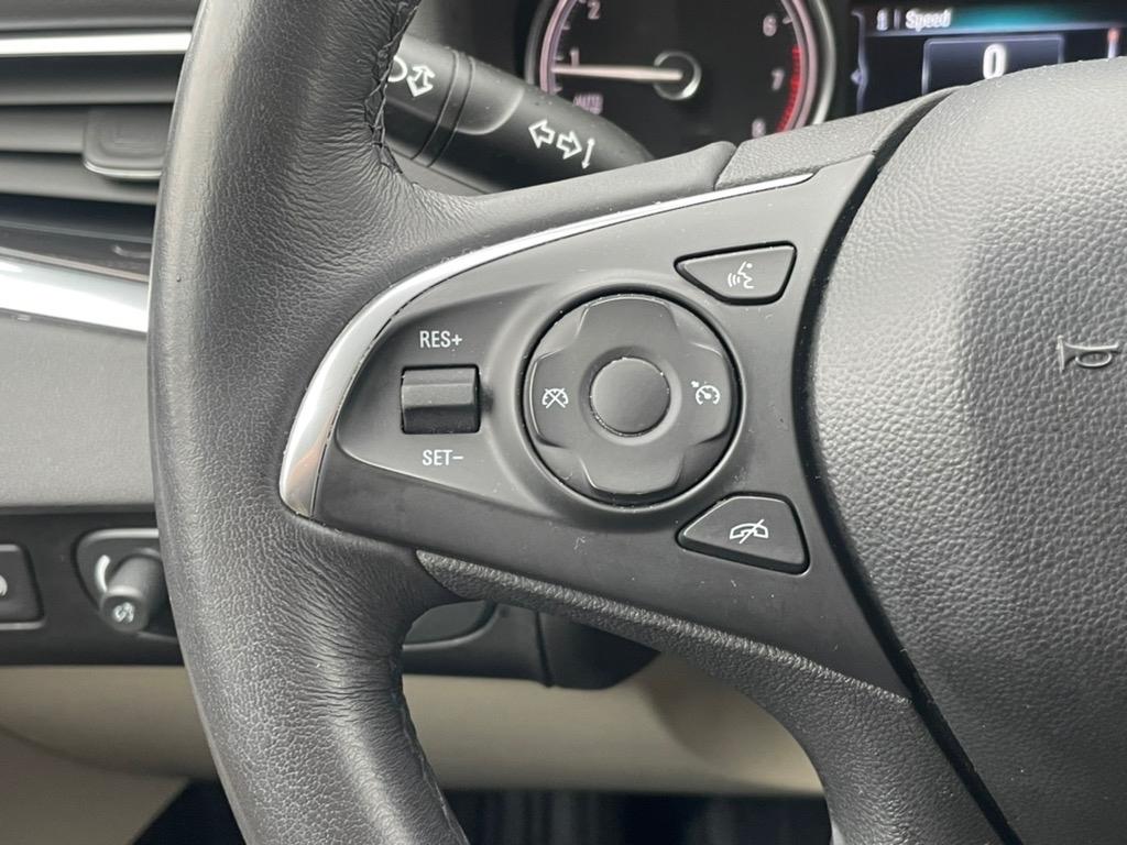 Buick Enclave FWD 4dr Essence 2019