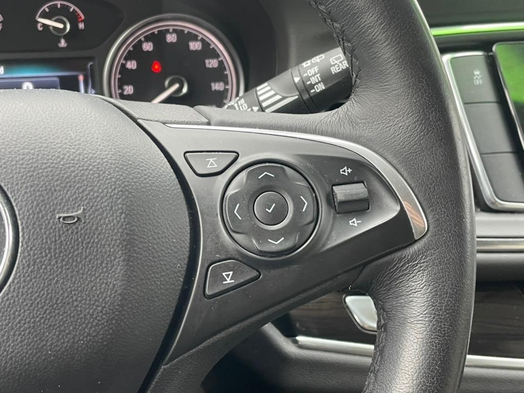 Buick Enclave FWD 4dr Essence 2019