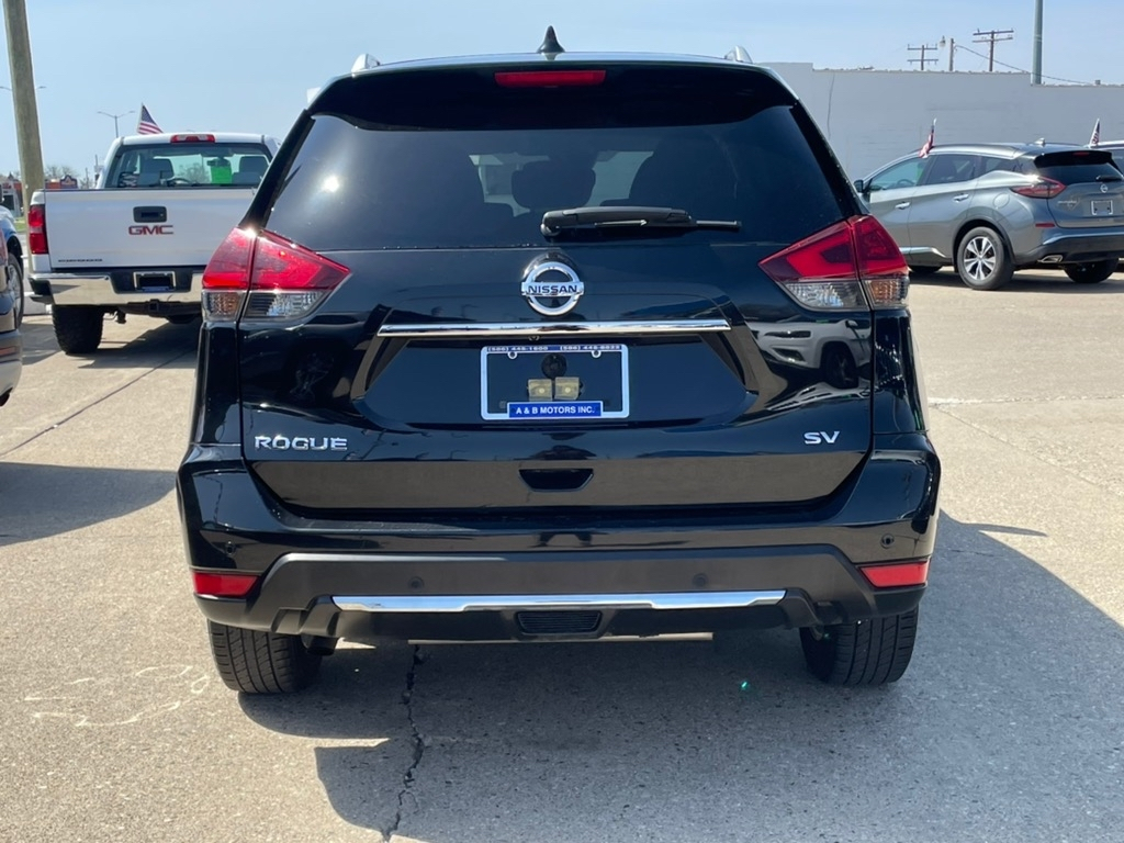 Nissan Rogue FWD SV 2020