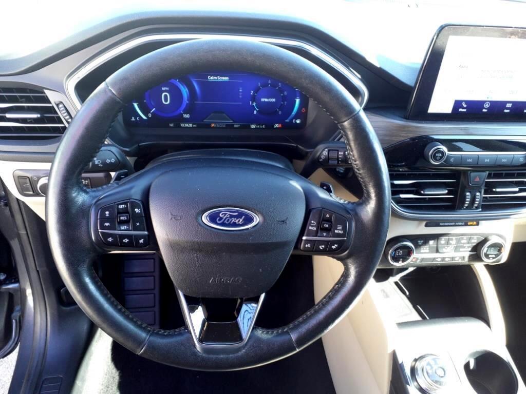 Ford Escape Titanium AWD 2020