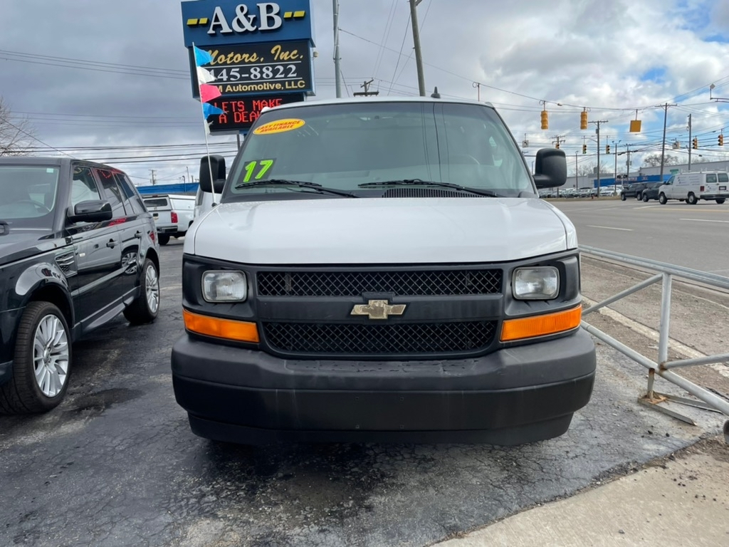Chevrolet Express Cargo Van RWD 2500 155" 2017