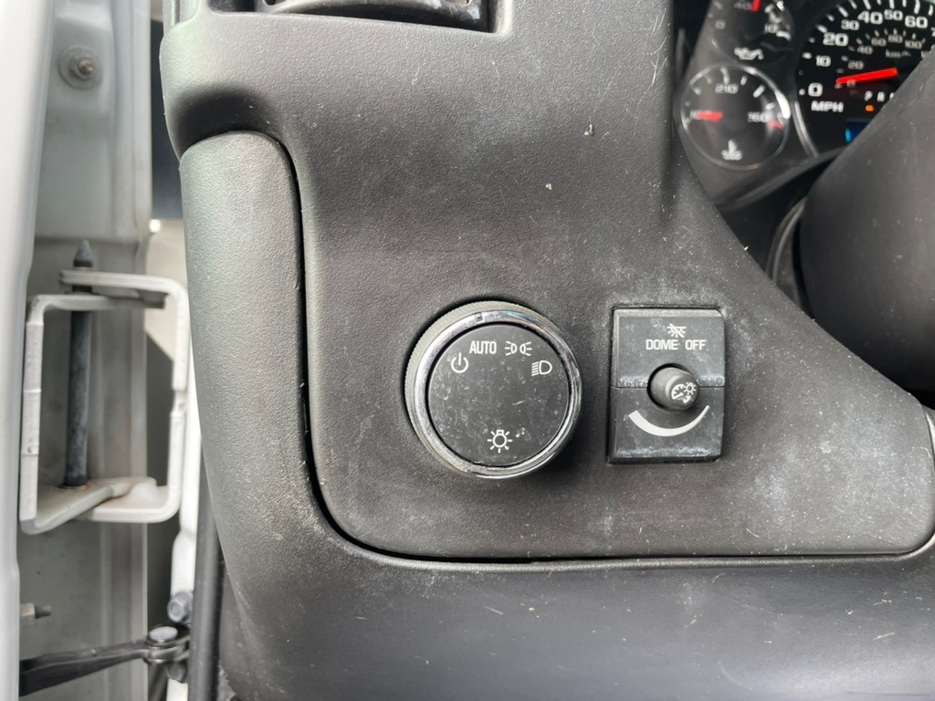 Chevrolet Express Cargo Van RWD 2500 155" 2017