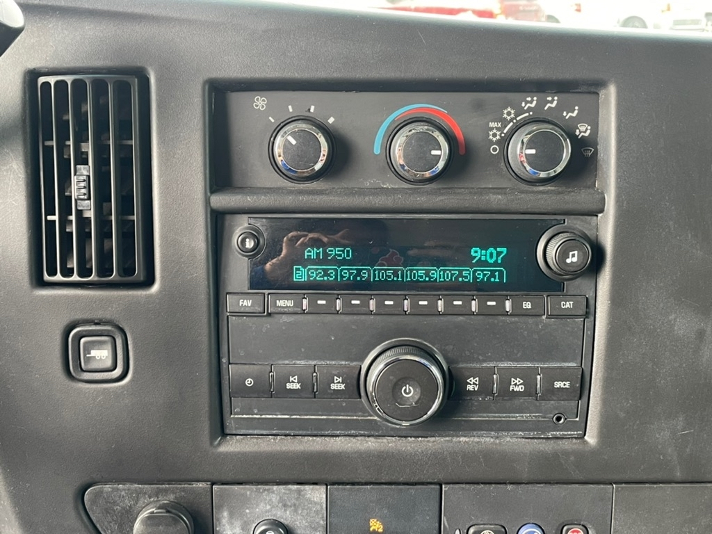 Chevrolet Express Cargo Van RWD 2500 155" 2017