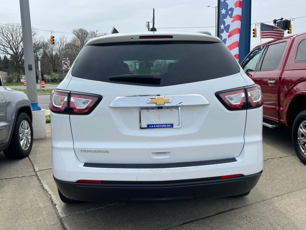 Chevrolet Traverse FWD 4dr LS w/1LS 2017