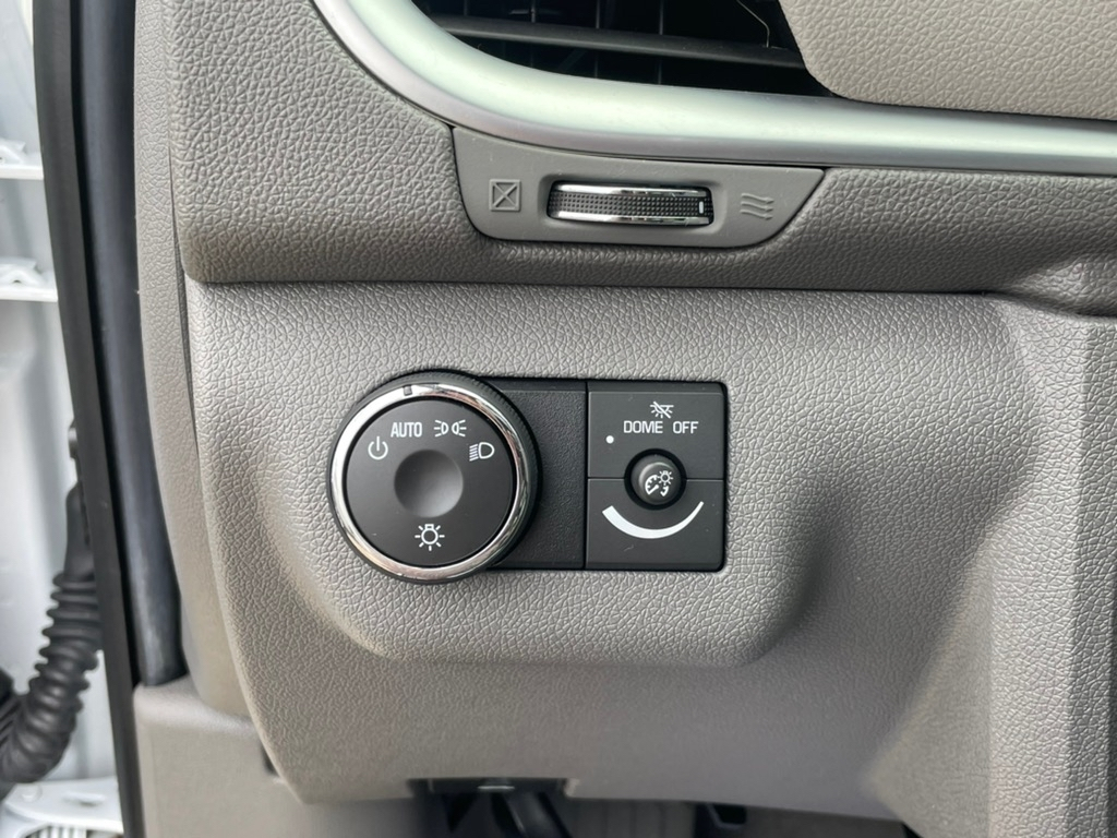 Chevrolet Traverse FWD 4dr LS w/1LS 2017