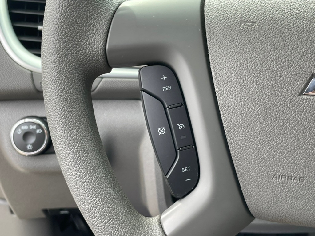 Chevrolet Traverse FWD 4dr LS w/1LS 2017