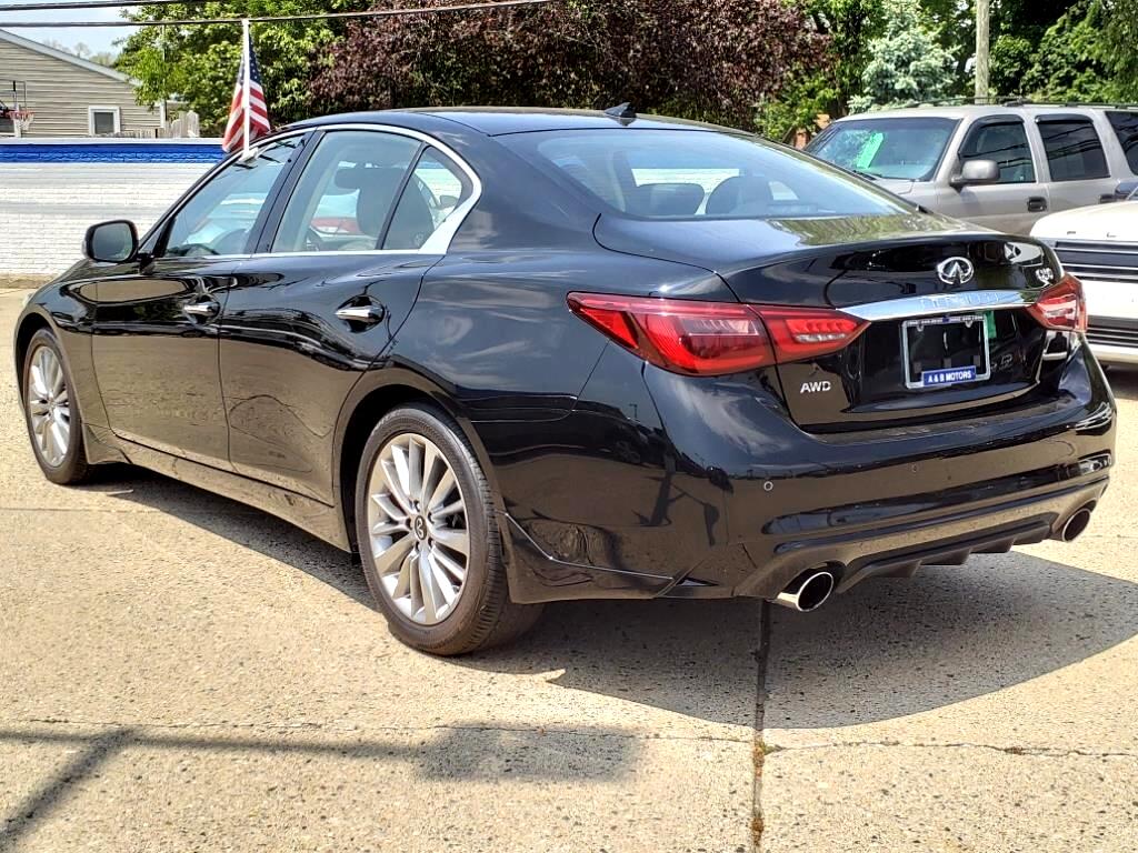 Infiniti Q50 3.0t LUXE AWD 2021