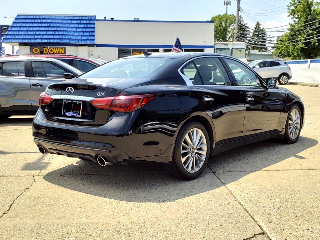 Infiniti Q50 3.0t LUXE AWD 2021
