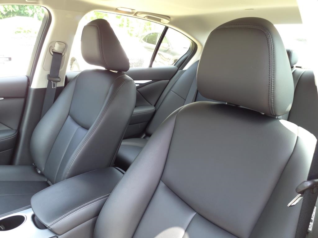 Infiniti Q50 3.0t LUXE AWD 2021