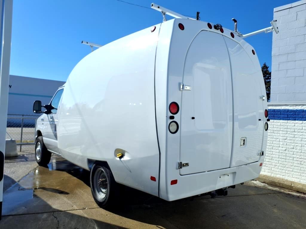 Ford Econoline Commercial Cutaway E-350 Super Duty 138" DRW 2016