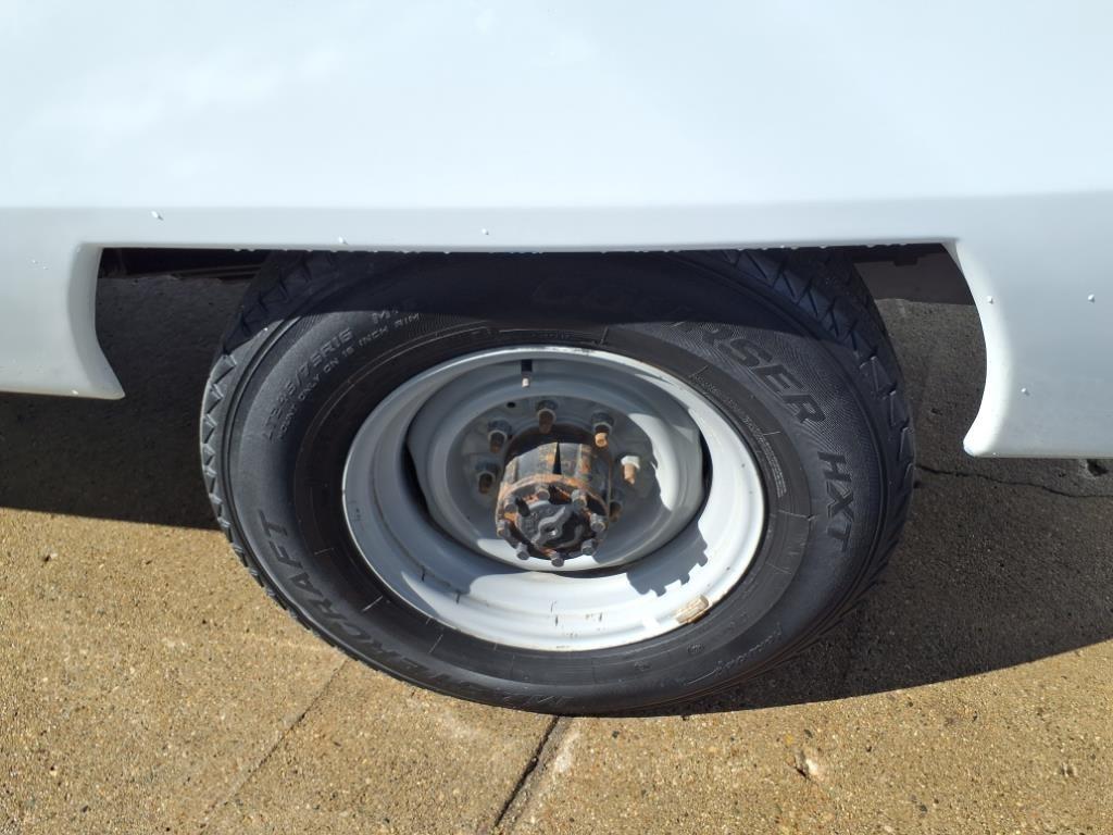 Ford Econoline Commercial Cutaway E-350 Super Duty 138" DRW 2016