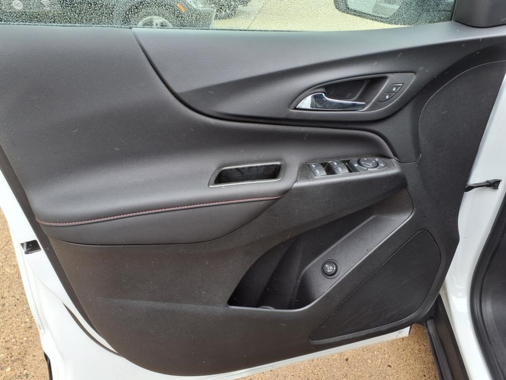 Chevrolet Equinox AWD 4dr RS 2022