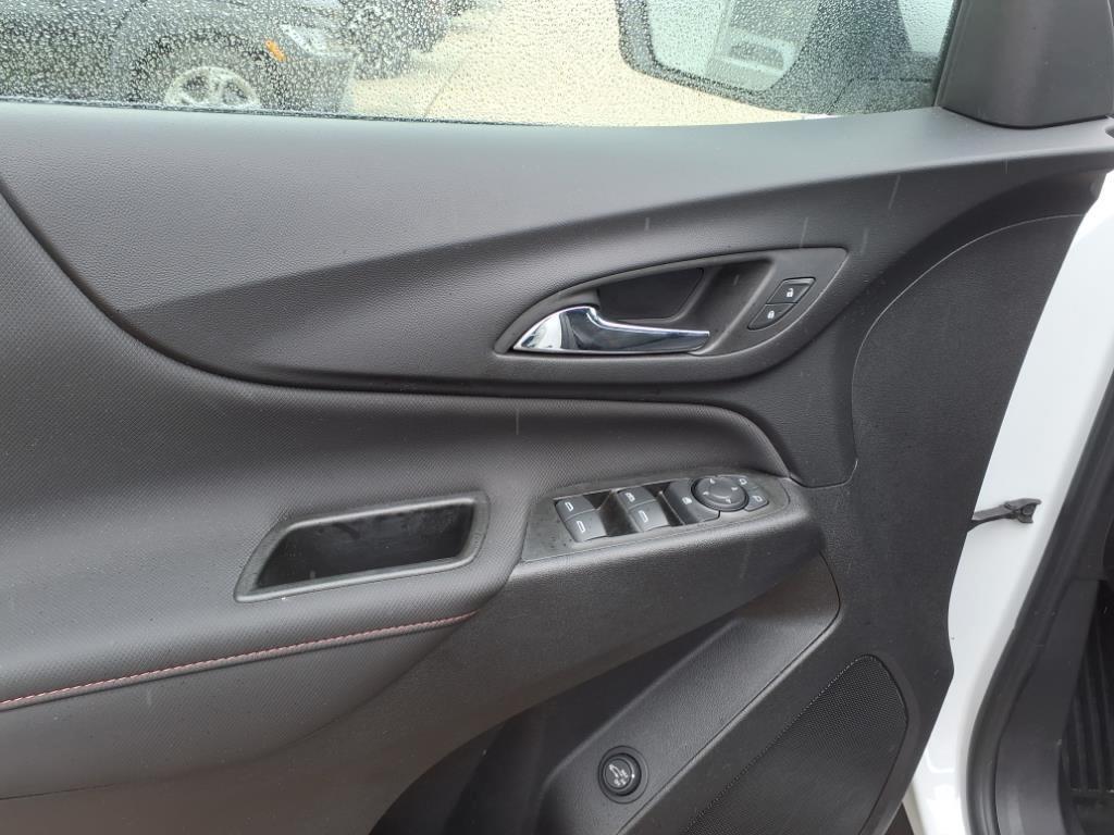 Chevrolet Equinox AWD 4dr RS 2022