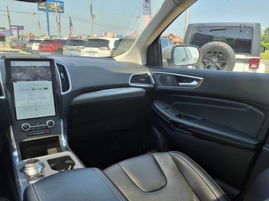 Ford Edge Titanium AWD 2021 Ford Edge Titanium AWD 2021