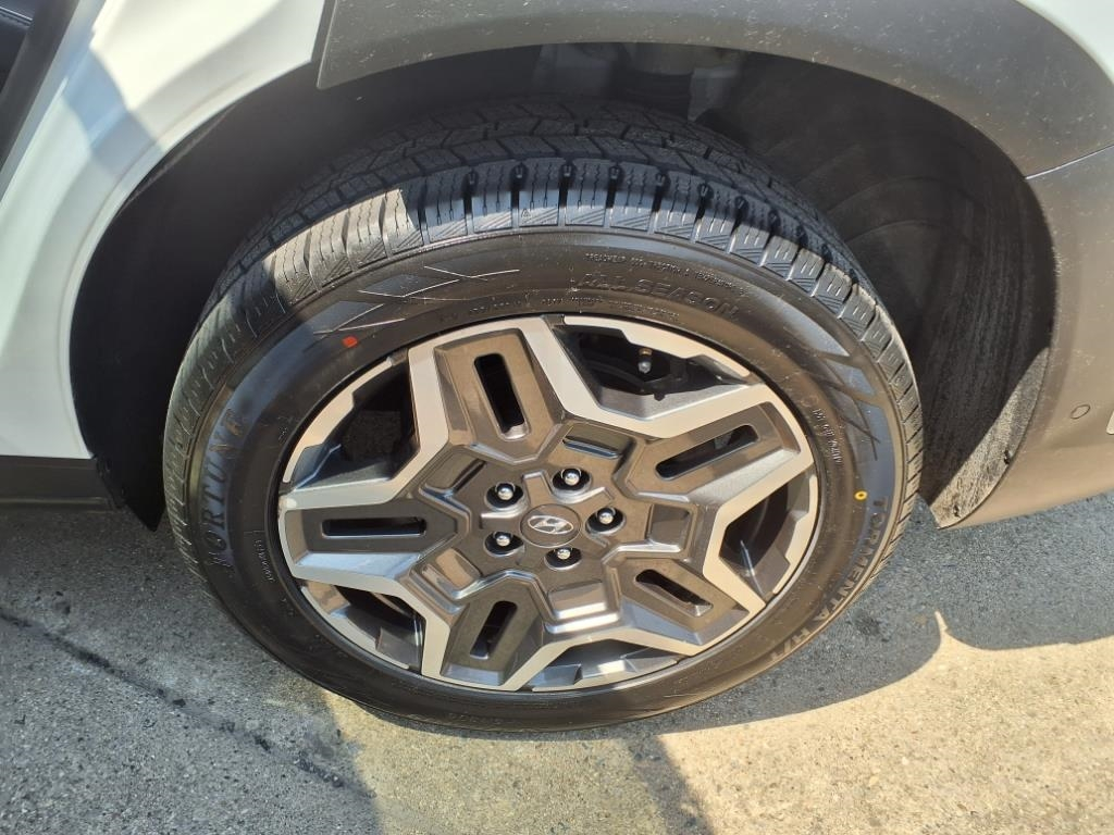 Hyundai Santa Fe Limited FWD 2023