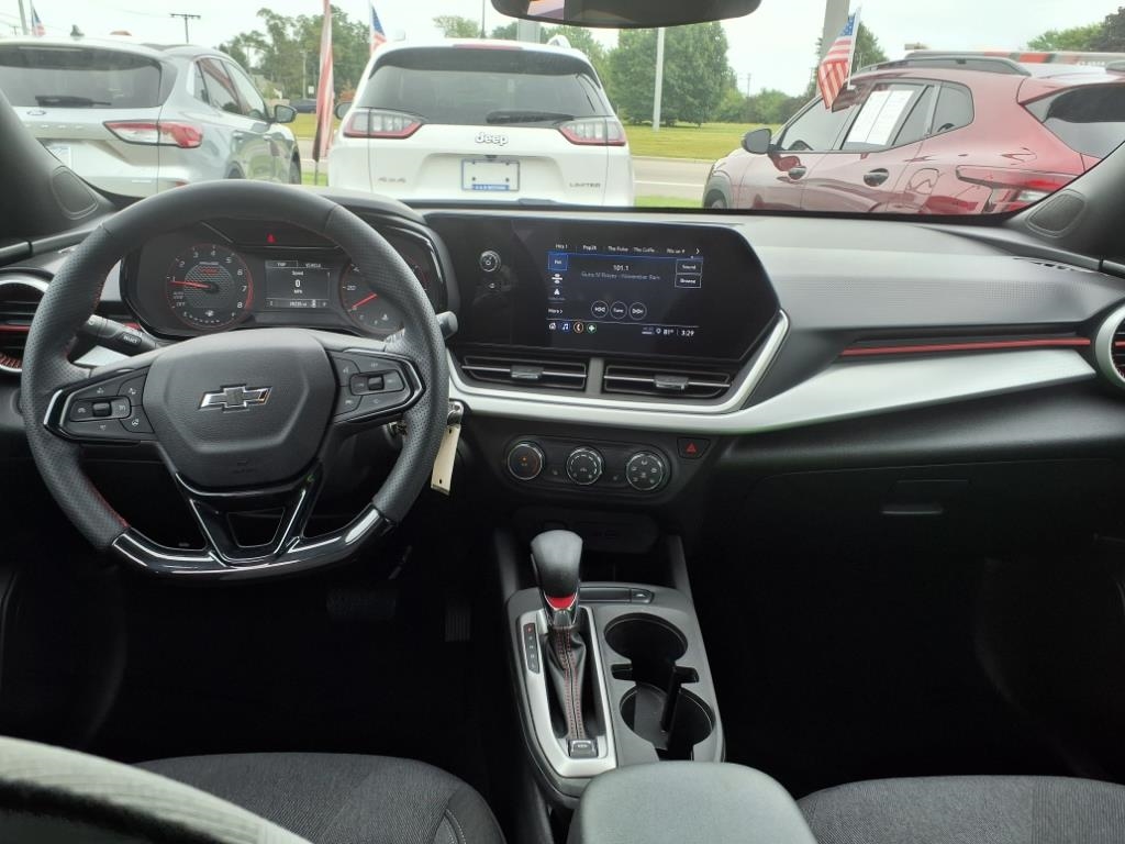 Chevrolet Trax FWD 4dr 1RS 2024 Chevrolet Trax FWD 4dr 1RS 2024