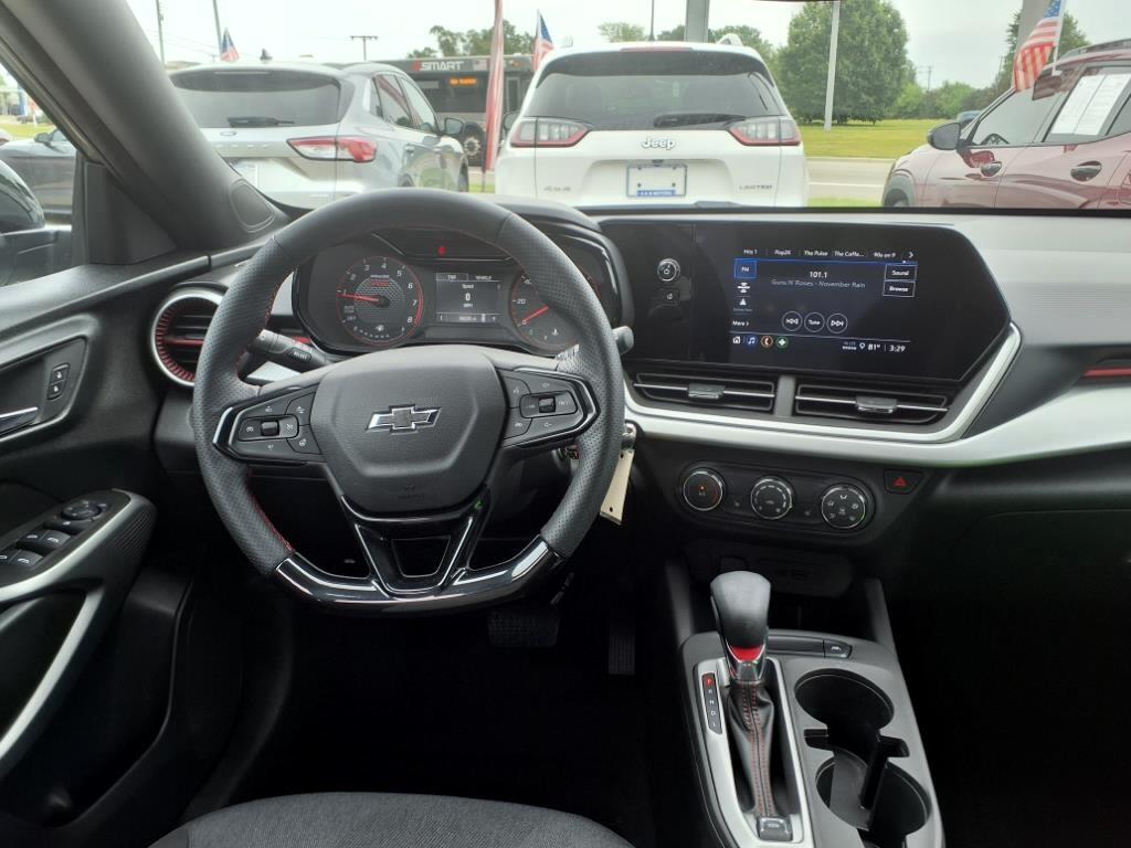 Chevrolet Trax FWD 4dr 1RS 2024