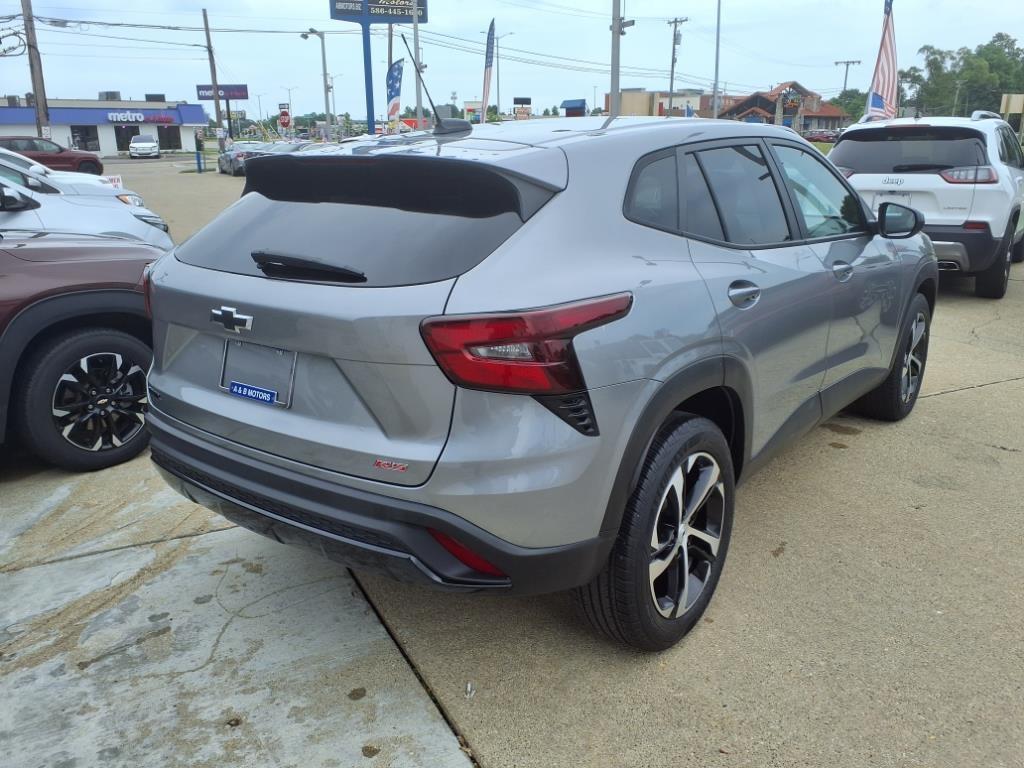 Chevrolet Trax FWD 4dr 1RS 2024