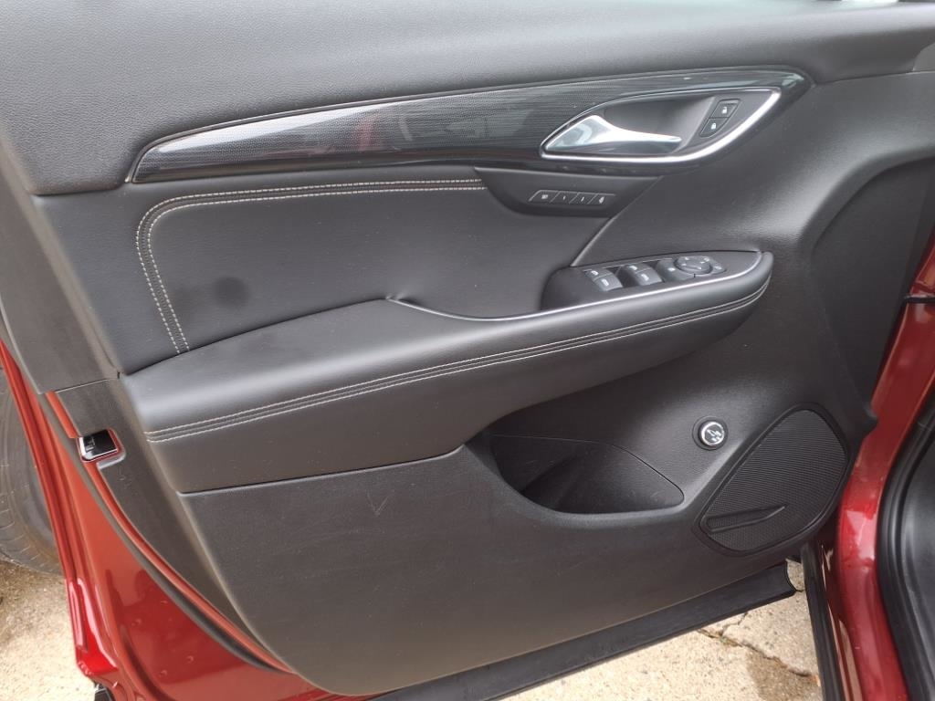 Buick Envision FWD 4dr Essence 2023 Buick Envision FWD 4dr Essence 2023