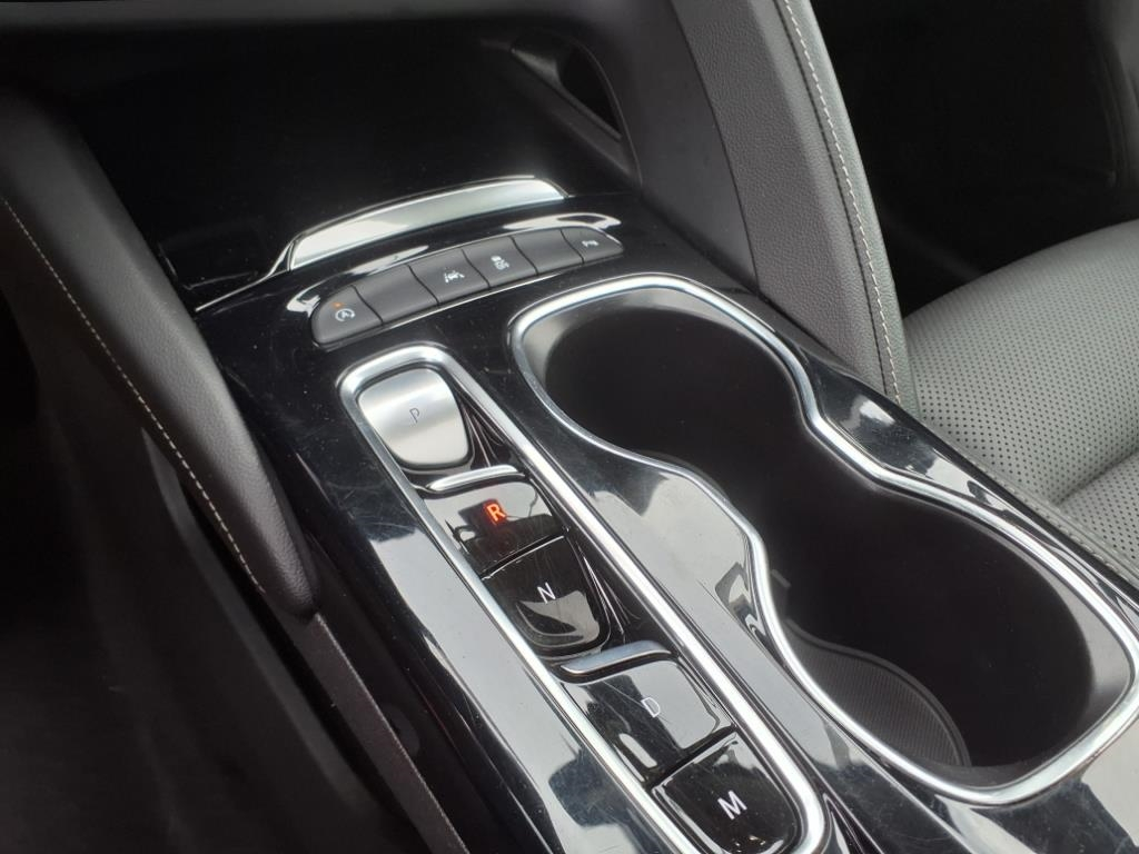 Buick Envision FWD 4dr Essence 2023