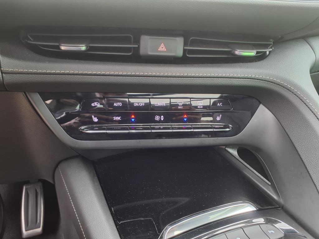 Buick Envision FWD 4dr Essence 2023