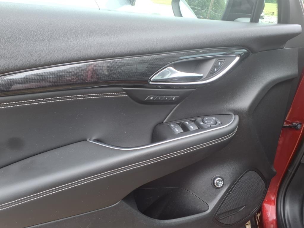 Buick Envision FWD 4dr Essence 2023