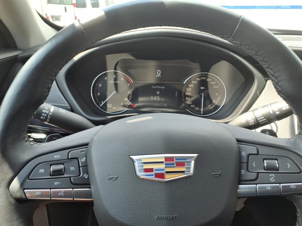 Cadillac XT4 AWD 4dr Luxury 2023