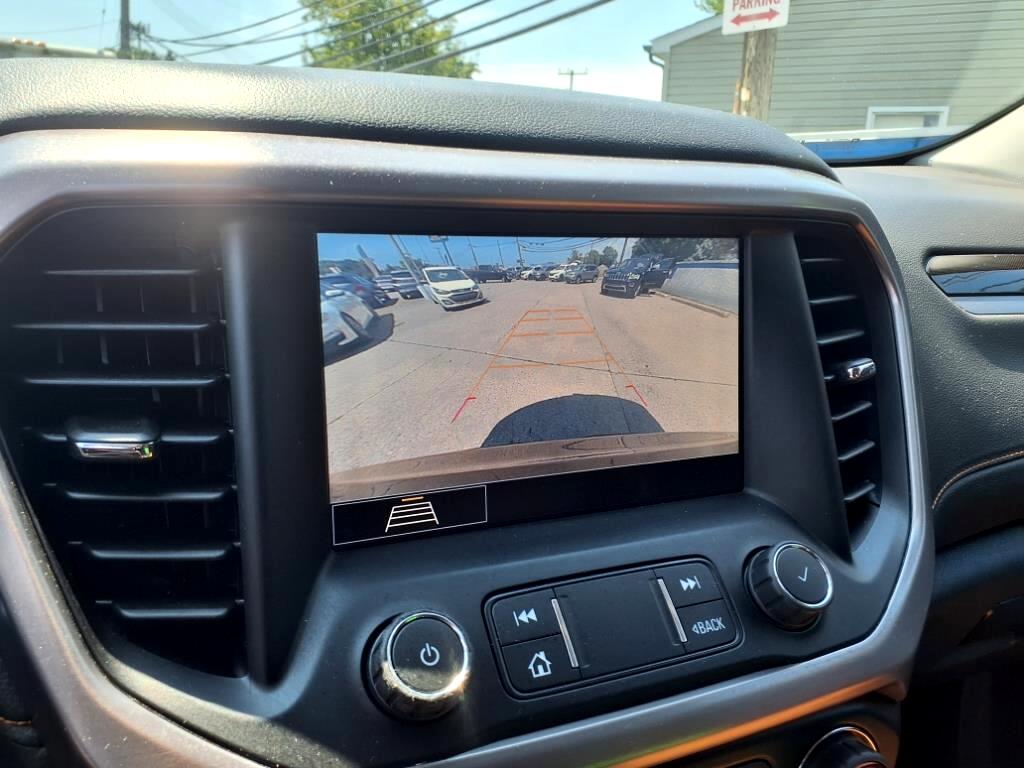 GMC Acadia AWD 4dr AT4 2020