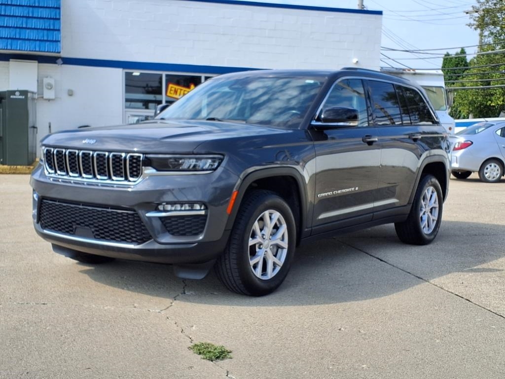 Jeep Grand Cherokee Limited 4x2 2022 Jeep Grand Cherokee Limited 4x2 2022