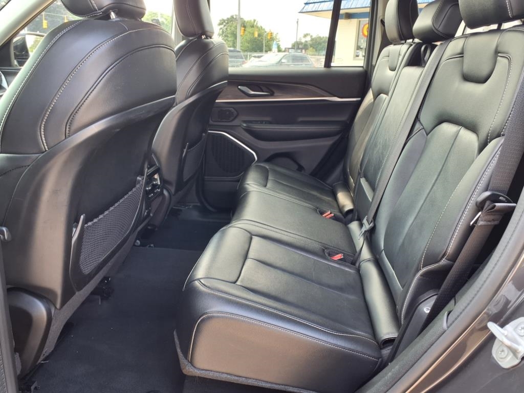 Jeep Grand Cherokee Limited 4x2 2022 Jeep Grand Cherokee Limited 4x2 2022