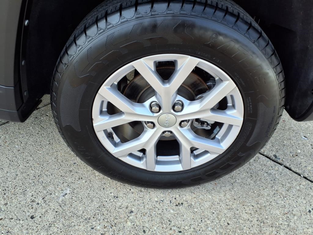 Jeep Grand Cherokee Limited 4x2 2022 Jeep Grand Cherokee Limited 4x2 2022