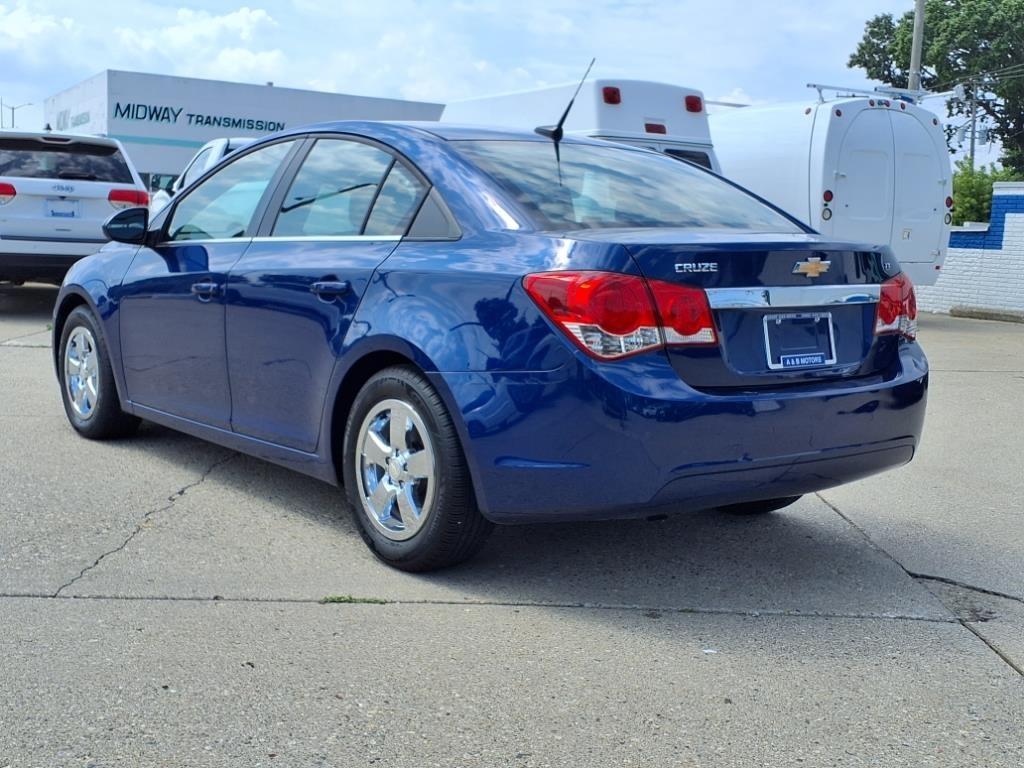 Chevrolet Cruze 4dr Sdn LT w/1LT 2012